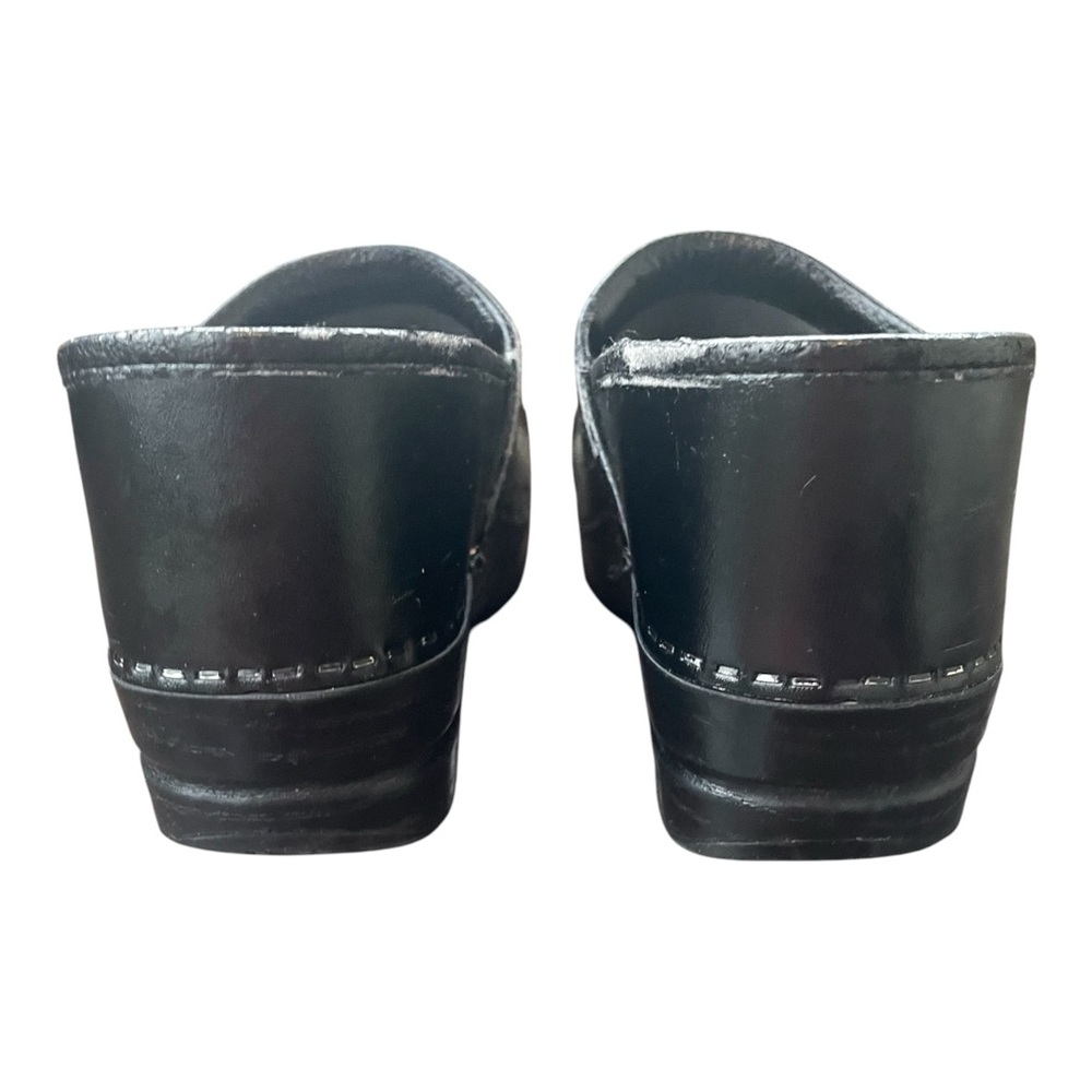 DANSKO MATTE BLACK LEATHER PROFESSIONAL HEALTHCARE SLIP ON CLOGS SZ 39 (8.5-9) - Picture 4 of 9